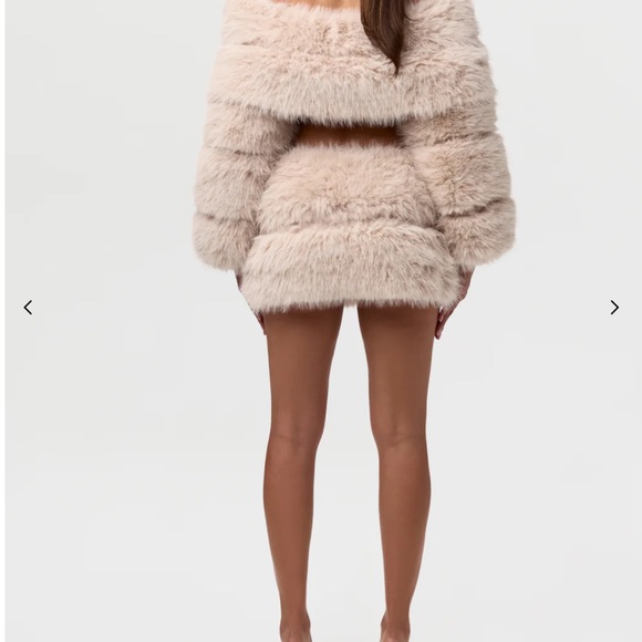 Naked Wardrobe Cream Fuzzy Skirt - Picture 3 of 4